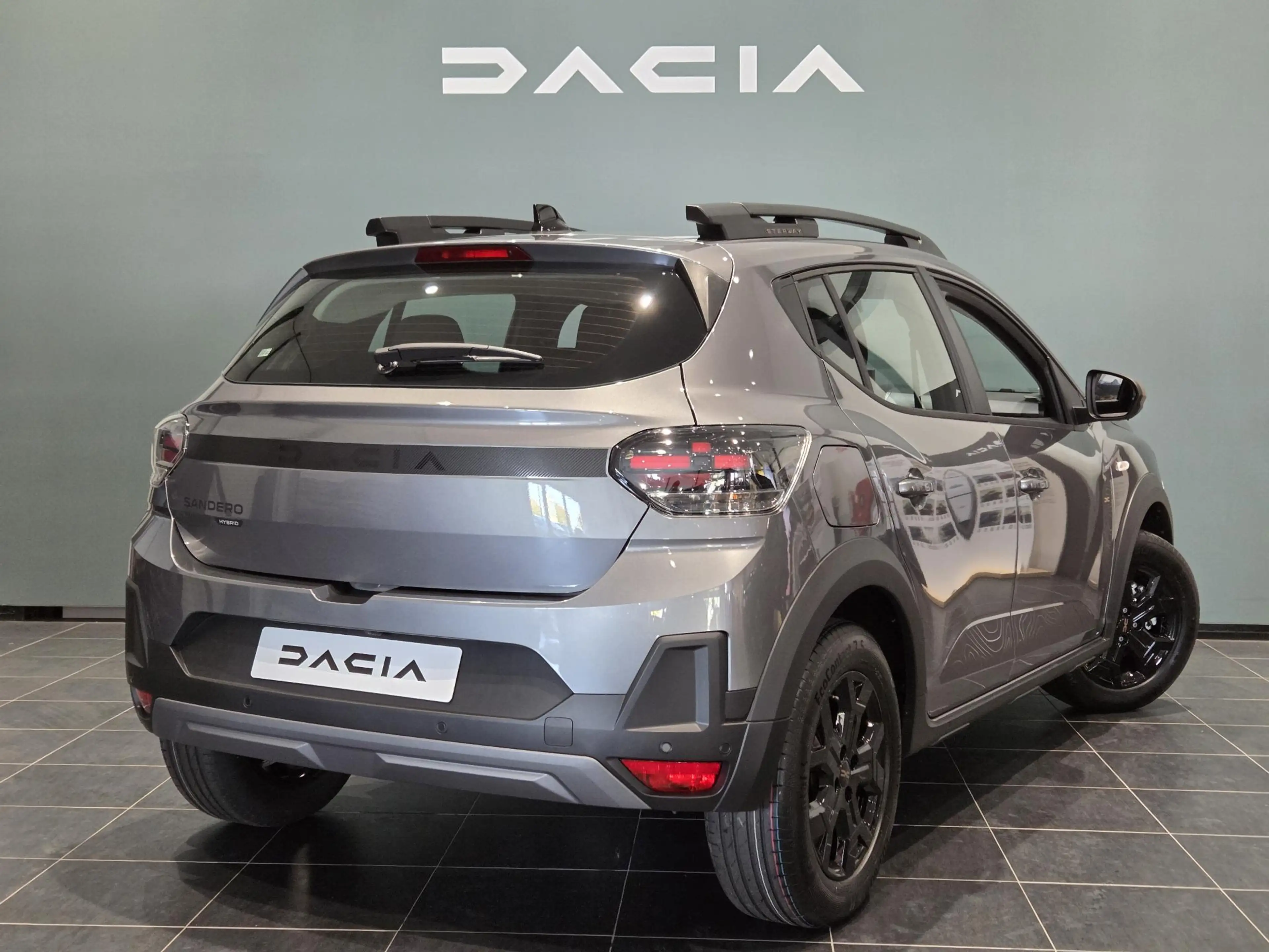 Dacia Sandero Stepway 1.8 hybrid 155 extreme DIRECT LEVERBAAR — photo 2