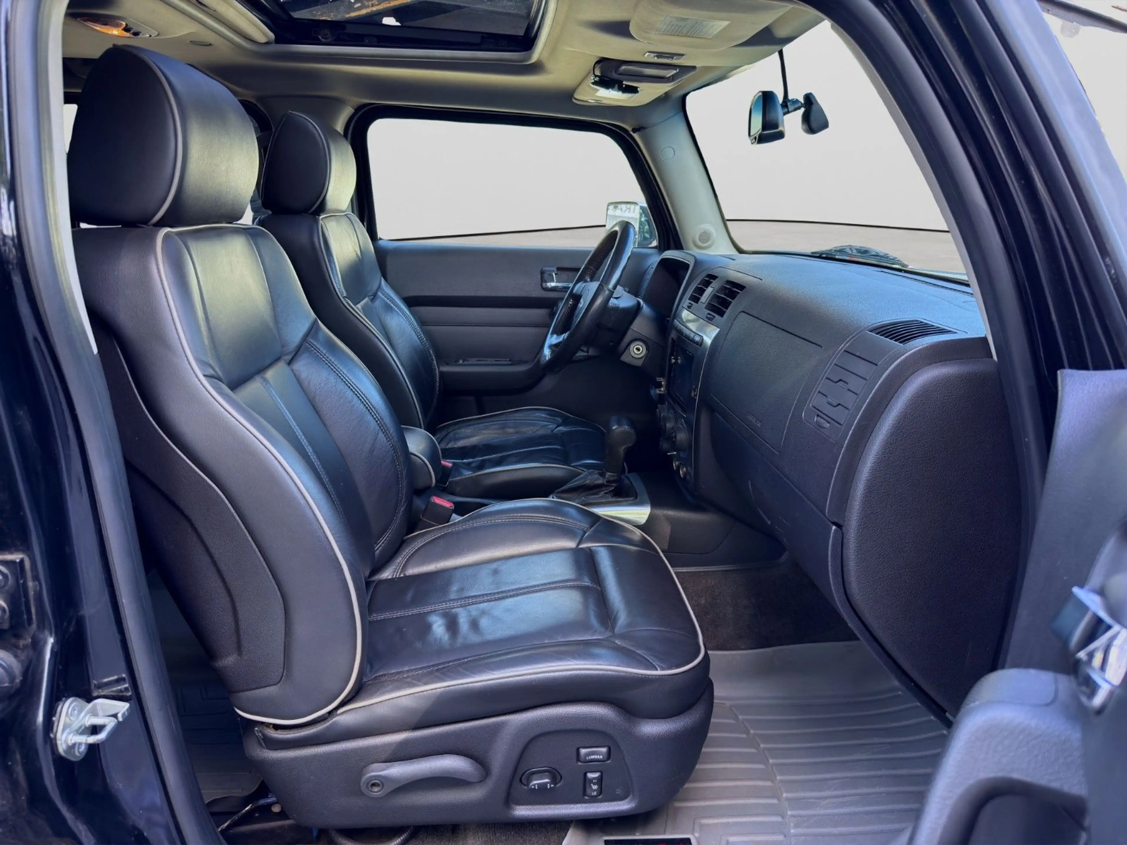 HUMMER H3 / Black Edition/Alpha/VOLLAUSSTATTUNG/ — photo 14