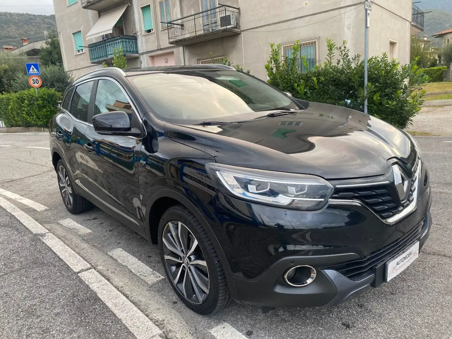 Renault Kadjar dCi 8V 110CV Energy Bose Negro - 2