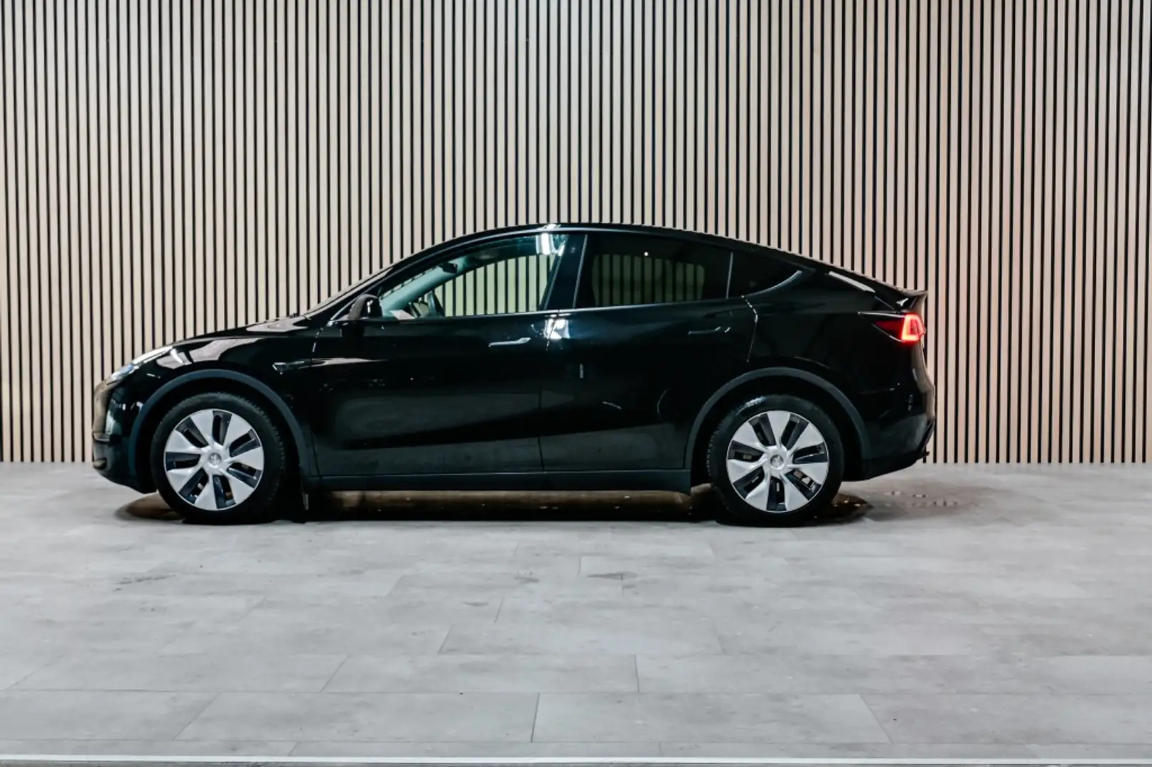Tesla Model Y Long Range AWD 75kWh Noir - 2