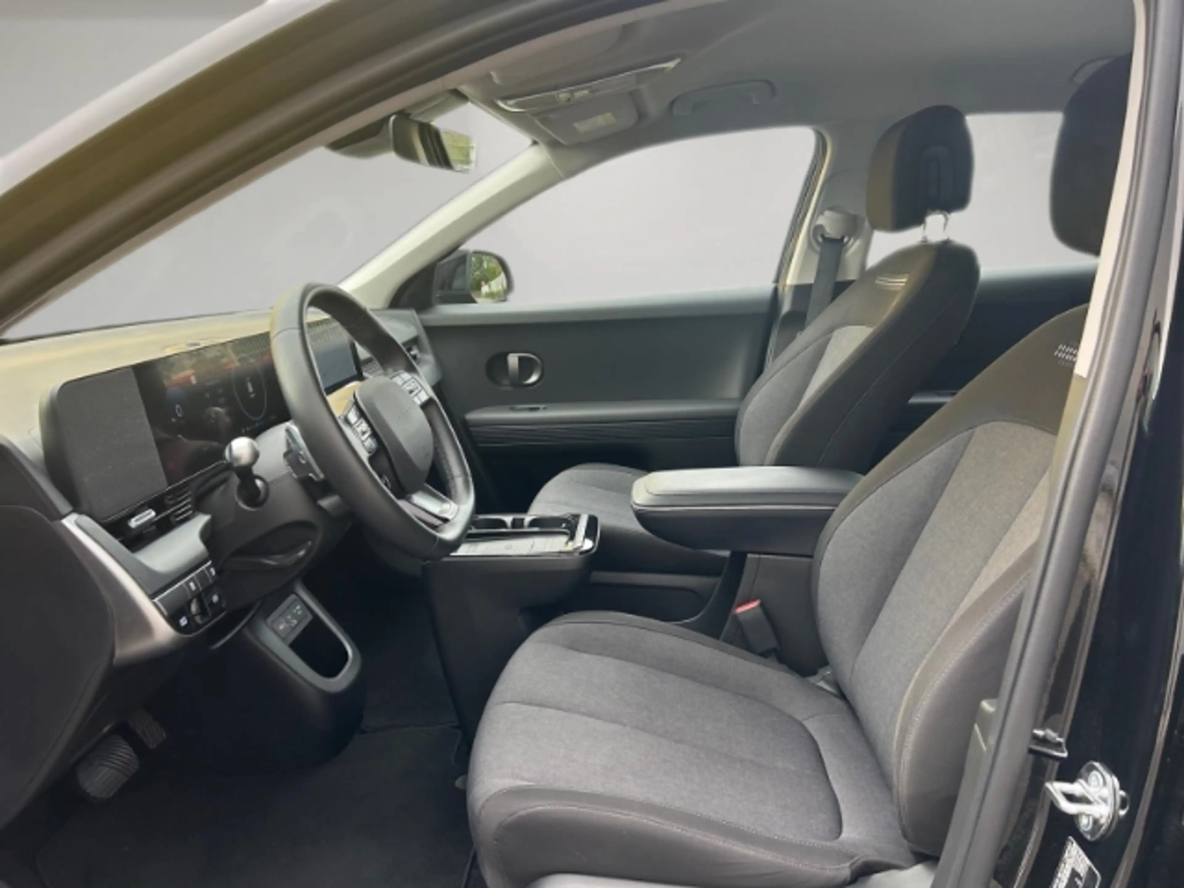 Hyundai IONIQ 5 Dynamiq 63 kWh Wärmepumpe/Navi/Lenkrad/Sitzheizung — photo 7