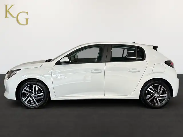 Peugeot 208 view 3