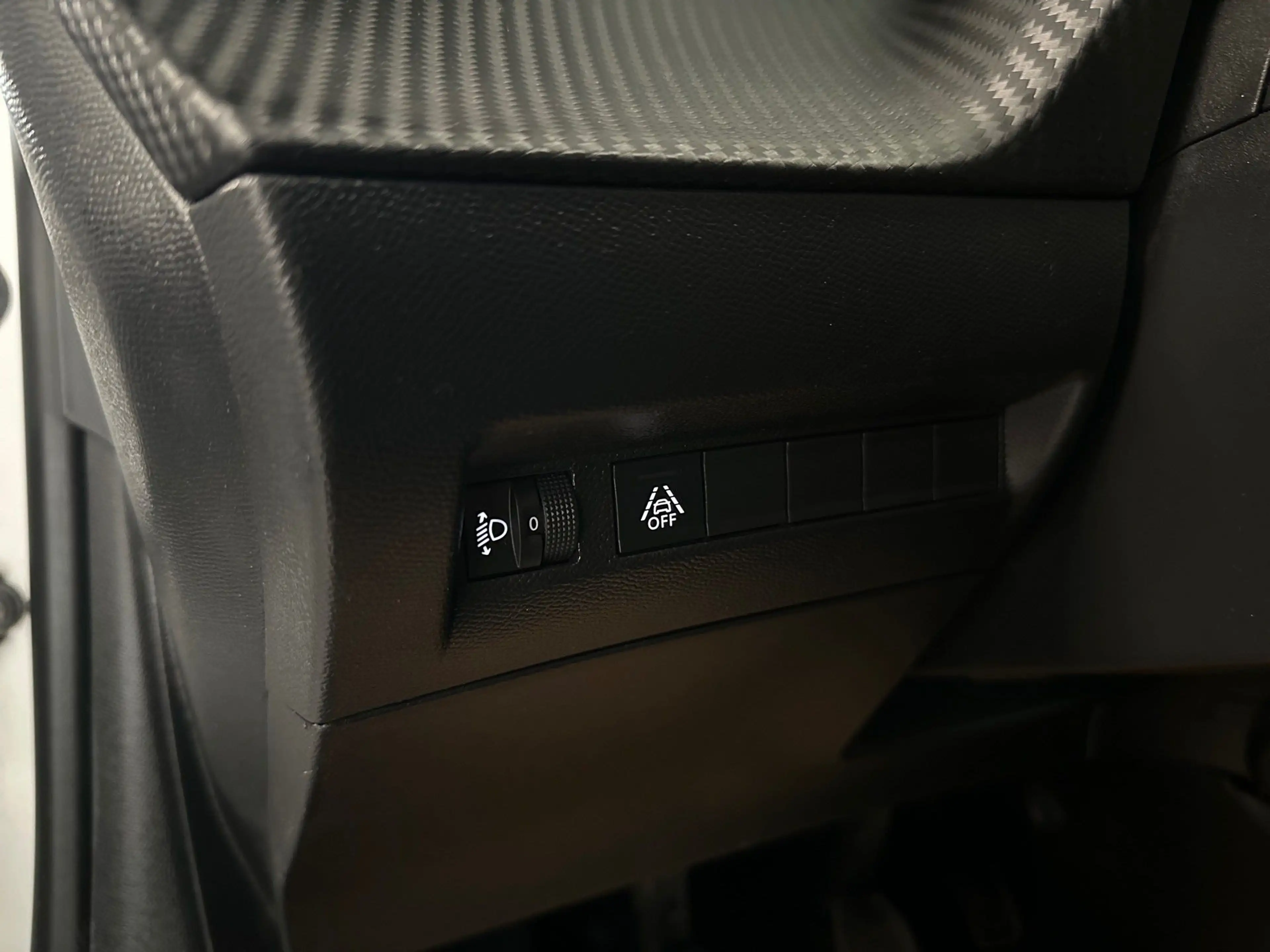 Peugeot 208 1.2 PureTech 75 Active ab ca. 90€ monatlich — photo 25