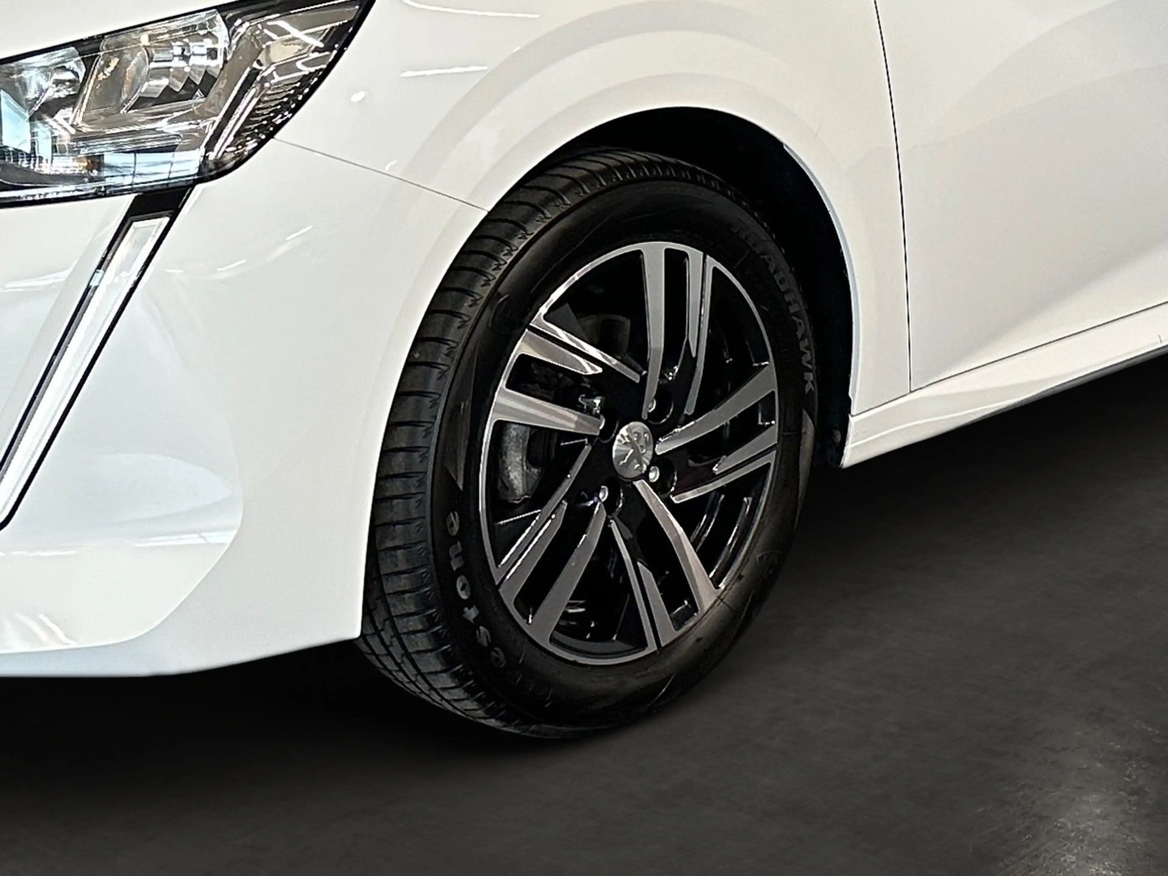 Peugeot 208 1.2 PureTech 75 Active ab ca. 90€ monatlich — photo 13