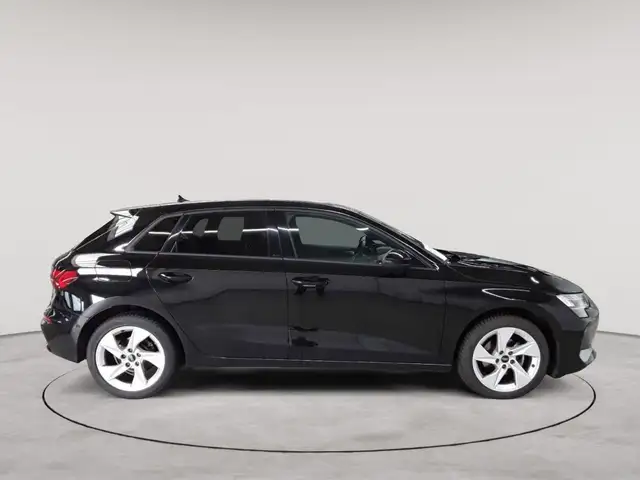 Audi A3 view 3