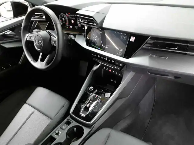 Audi A3 view 9