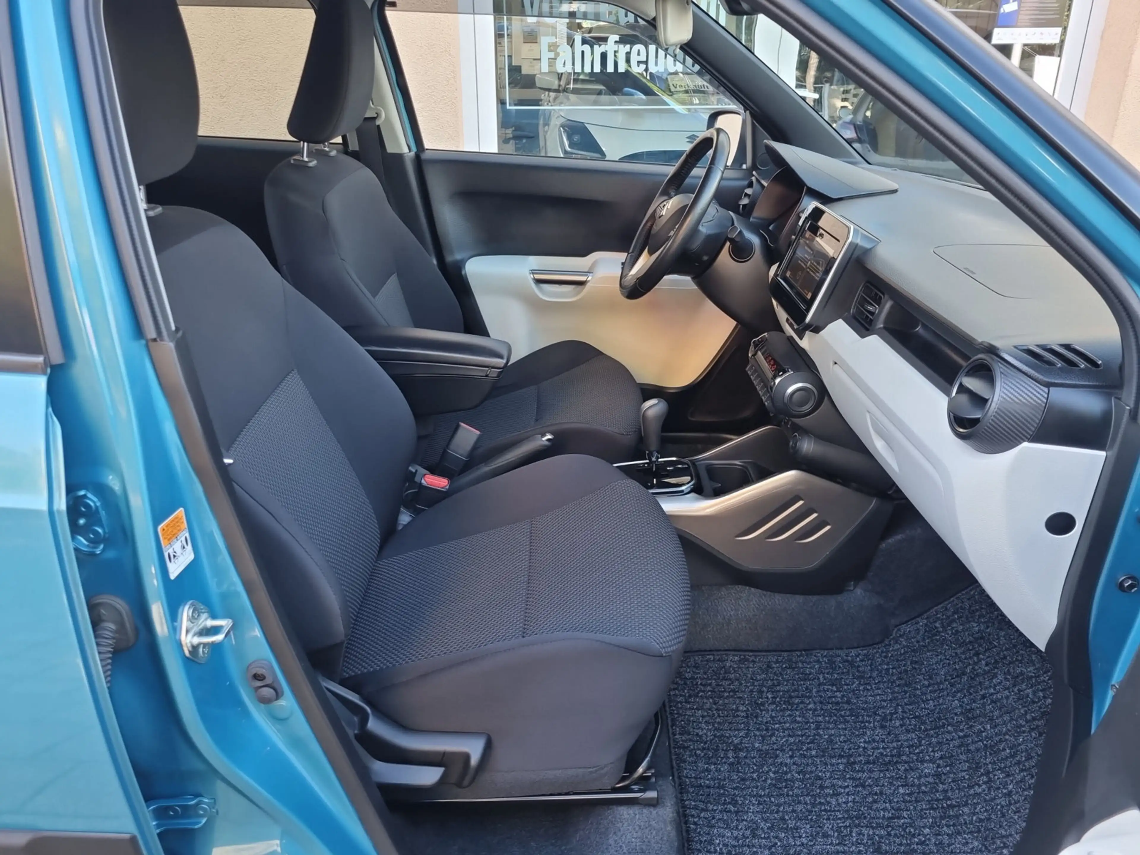Suzuki Ignis 1.2 Comfort+ Automatik *Scheckheft* — photo 16