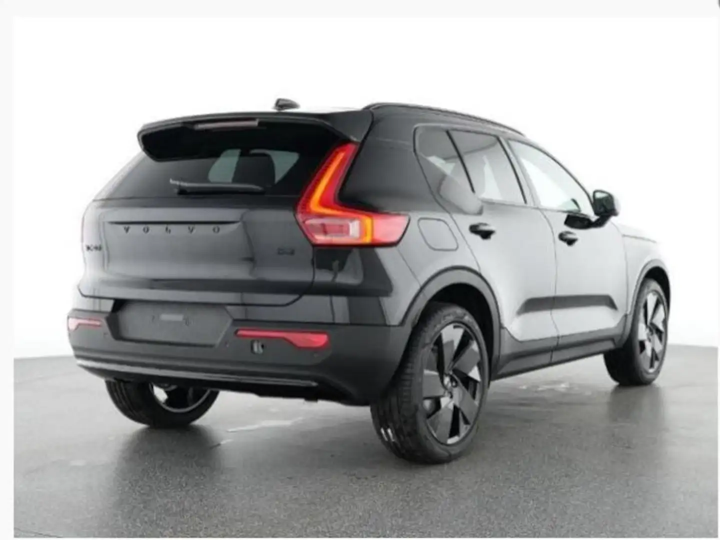 Volvo XC40 B3 Plus Black Edition/Navi/LED/360K/20Zoll Klima Schwarz - 2