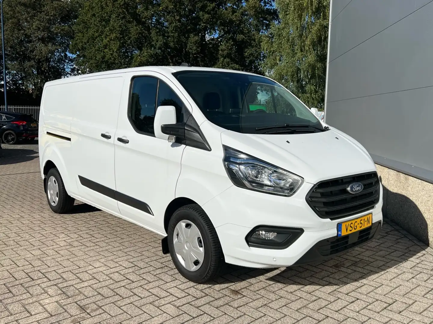 Ford Transit Custom 320 2.0 TDCI L2H1 Trend 130pk DRIVERPACK! SAFETYPA Wit - 2