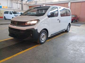 Kombi -e M*75kWh*9-SITZER*KAMERA*NAVI*