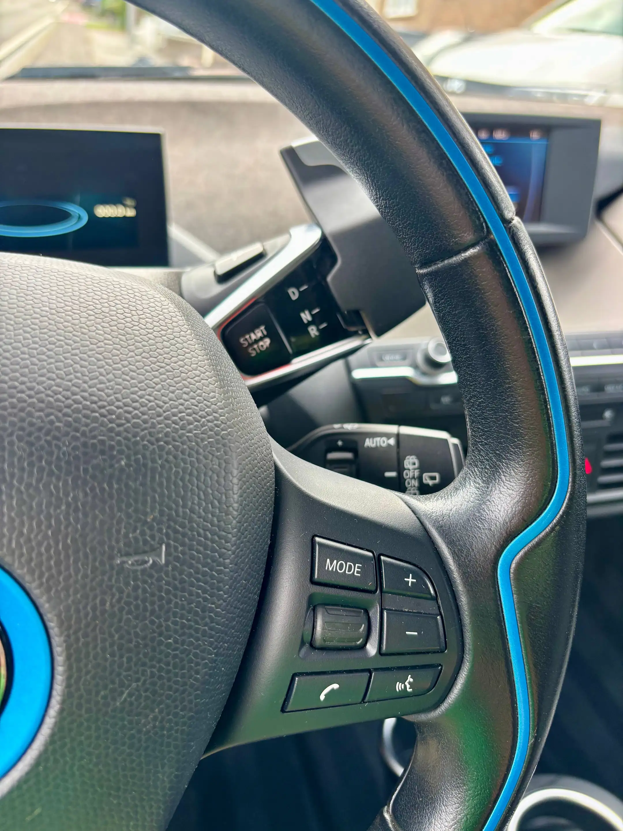 BMW i3 i3 75/125 kw Belgium car pass 7500 excl. export — photo 8