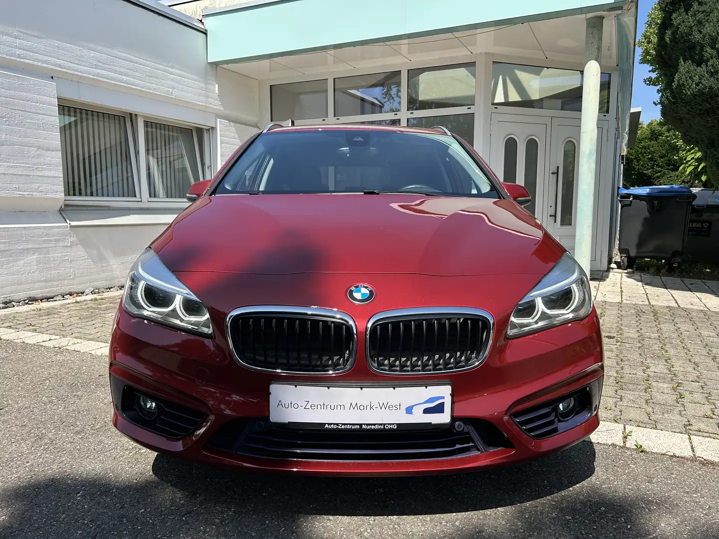 BMW 220 220i Active Tourer Sport-Aut. Sport Line - 2