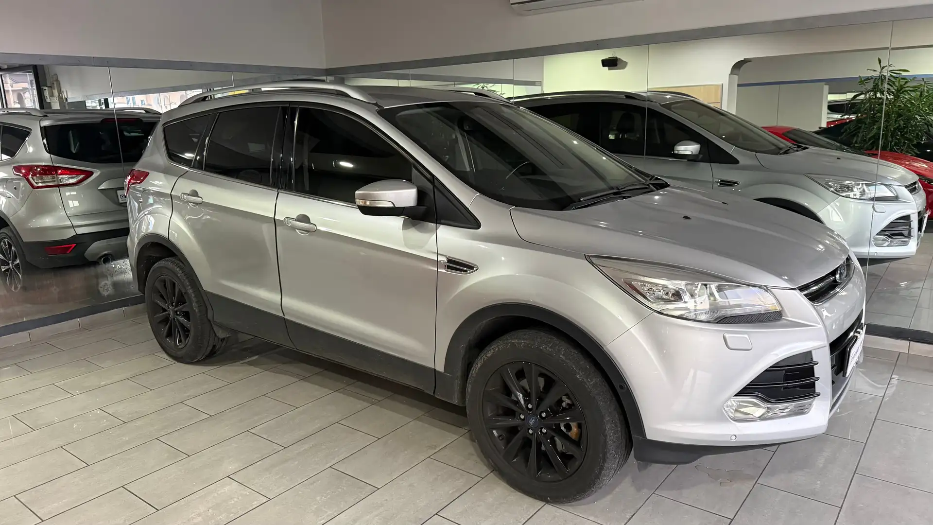 Ford Kuga 2.0 tdci Titanium X 4wd s Argento - 2