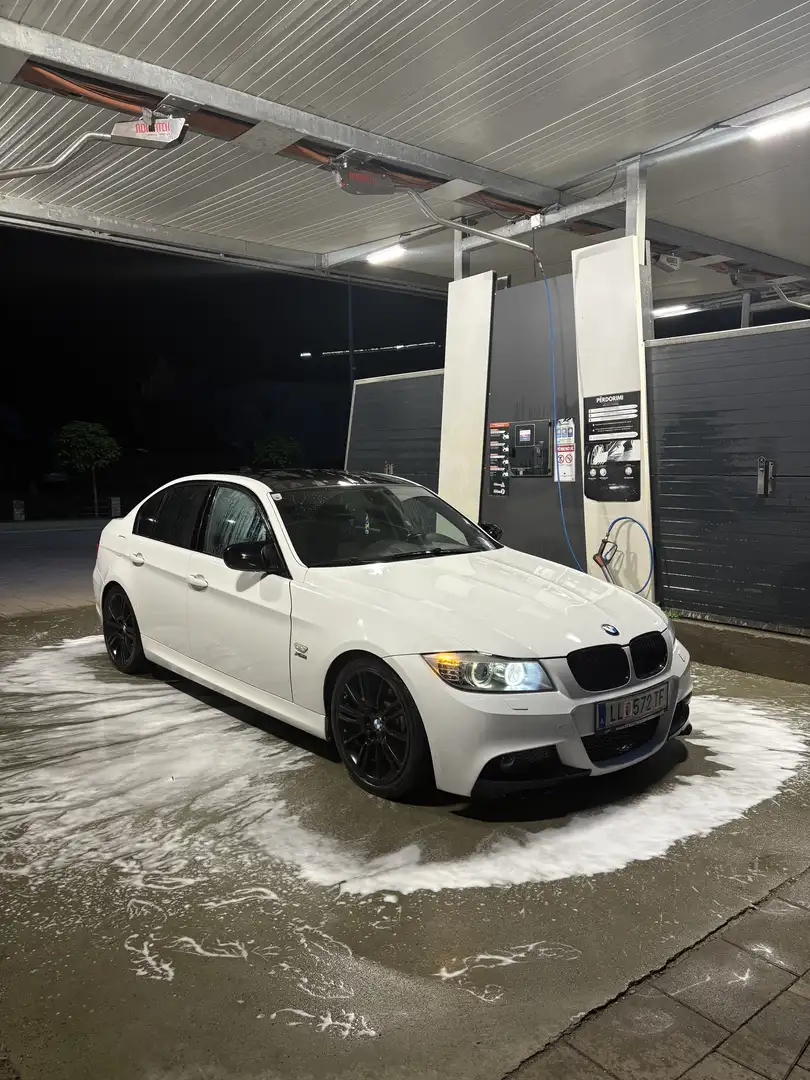 BMW 330 330d xDrive Österreich-Paket Aut. - 2