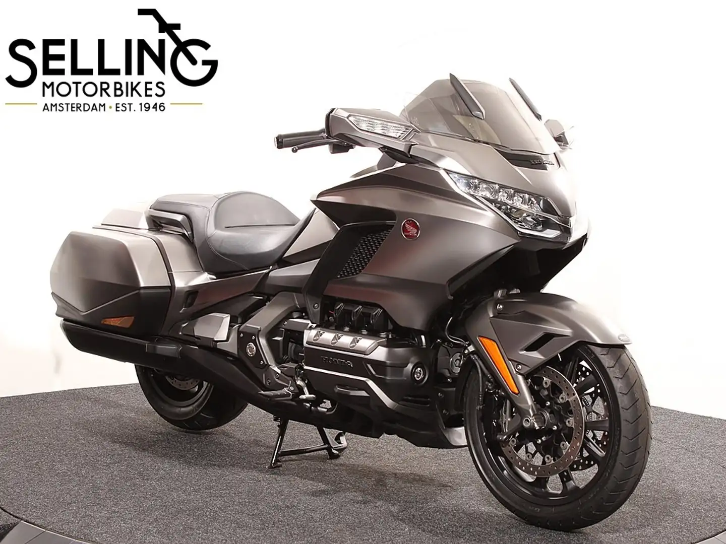 Honda GL 1800 B Bagger Gri - 2
