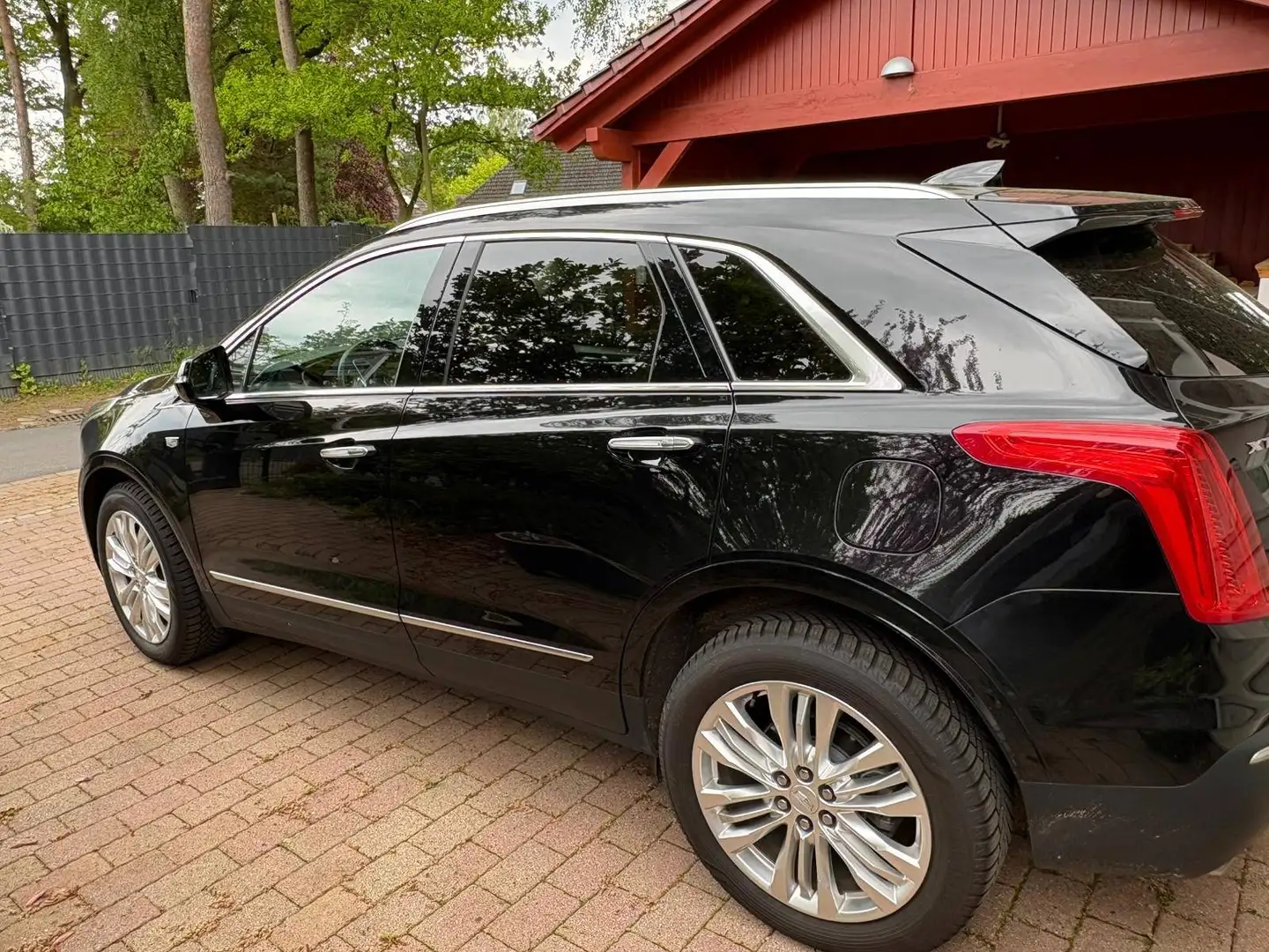 Cadillac XT5 XT5 3.6 V6 AWD Luxury Schwarz - 2