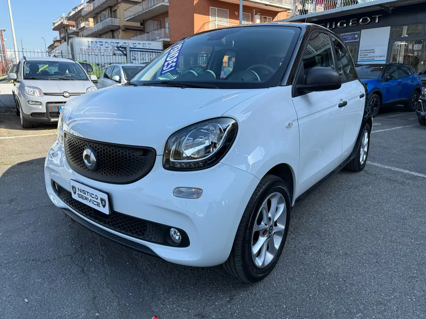 smart forFour Forfour 1.0 Youngster 71cv twinamic Bianco - 1
