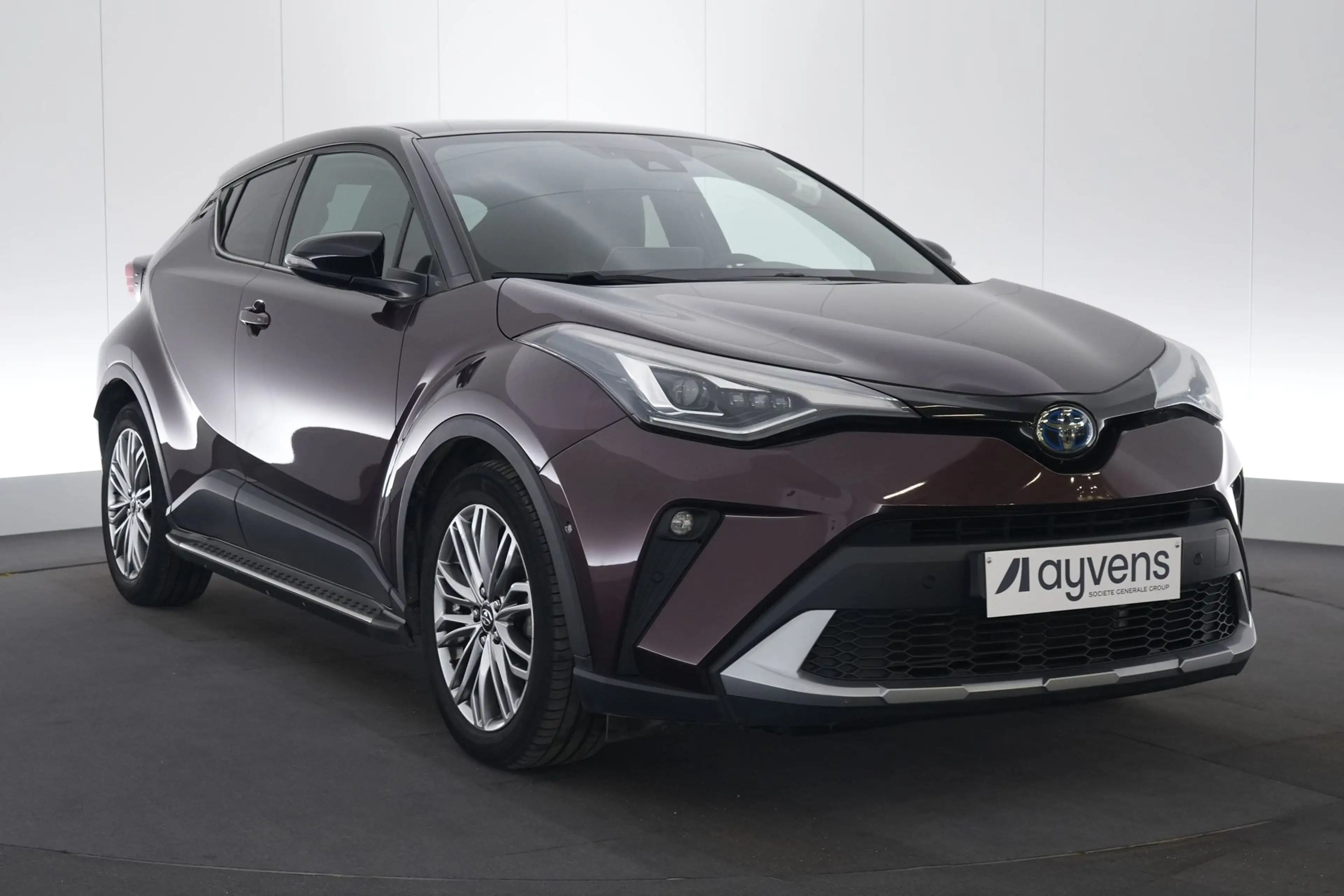 Toyota C-HR 1.8 VVT-I HEV C-HIC LEDER/STOF LED GPS PDC CAM Ver — photo 3