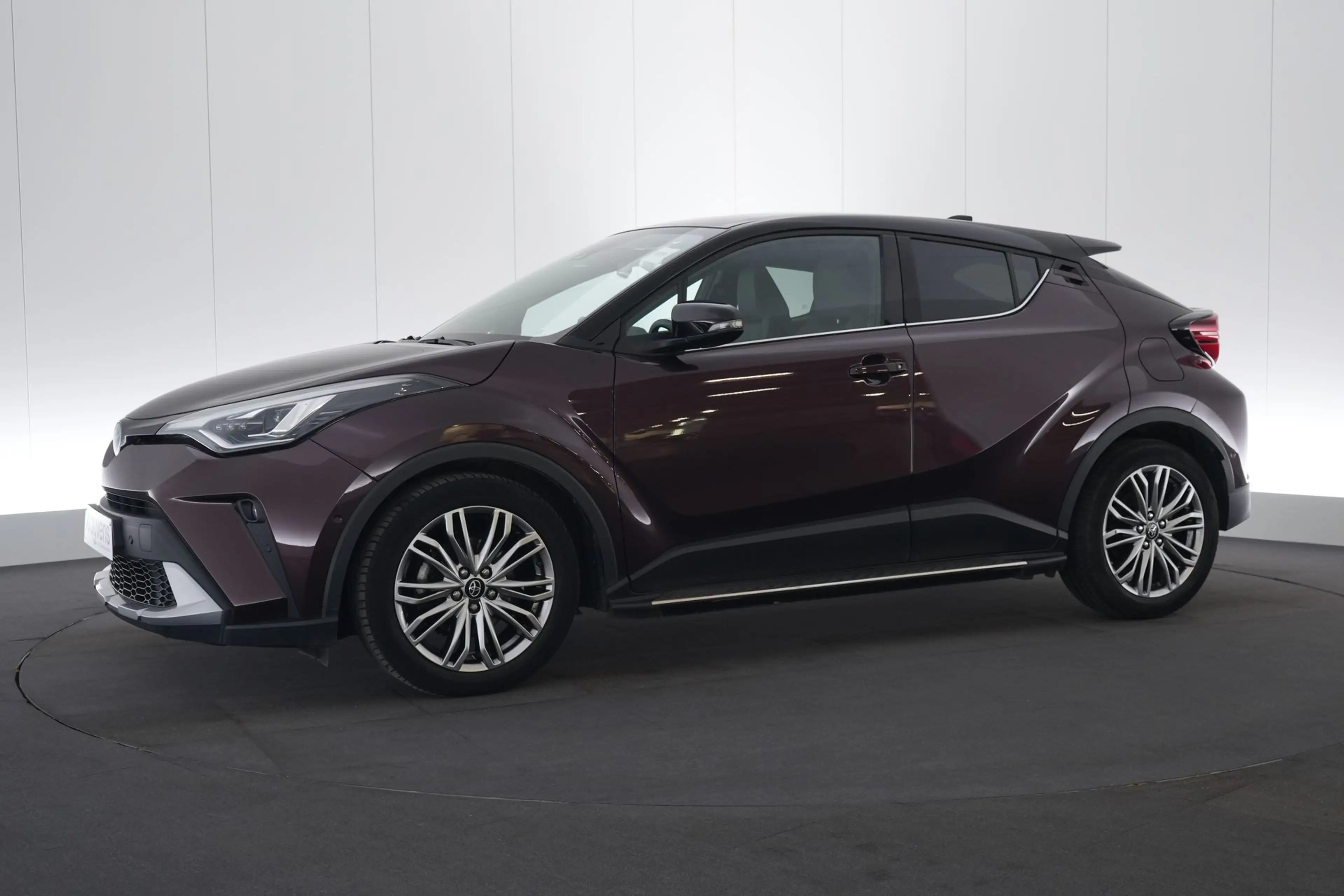 Toyota C-HR 1.8 VVT-I HEV C-HIC LEDER/STOF LED GPS PDC CAM Ver — photo 12