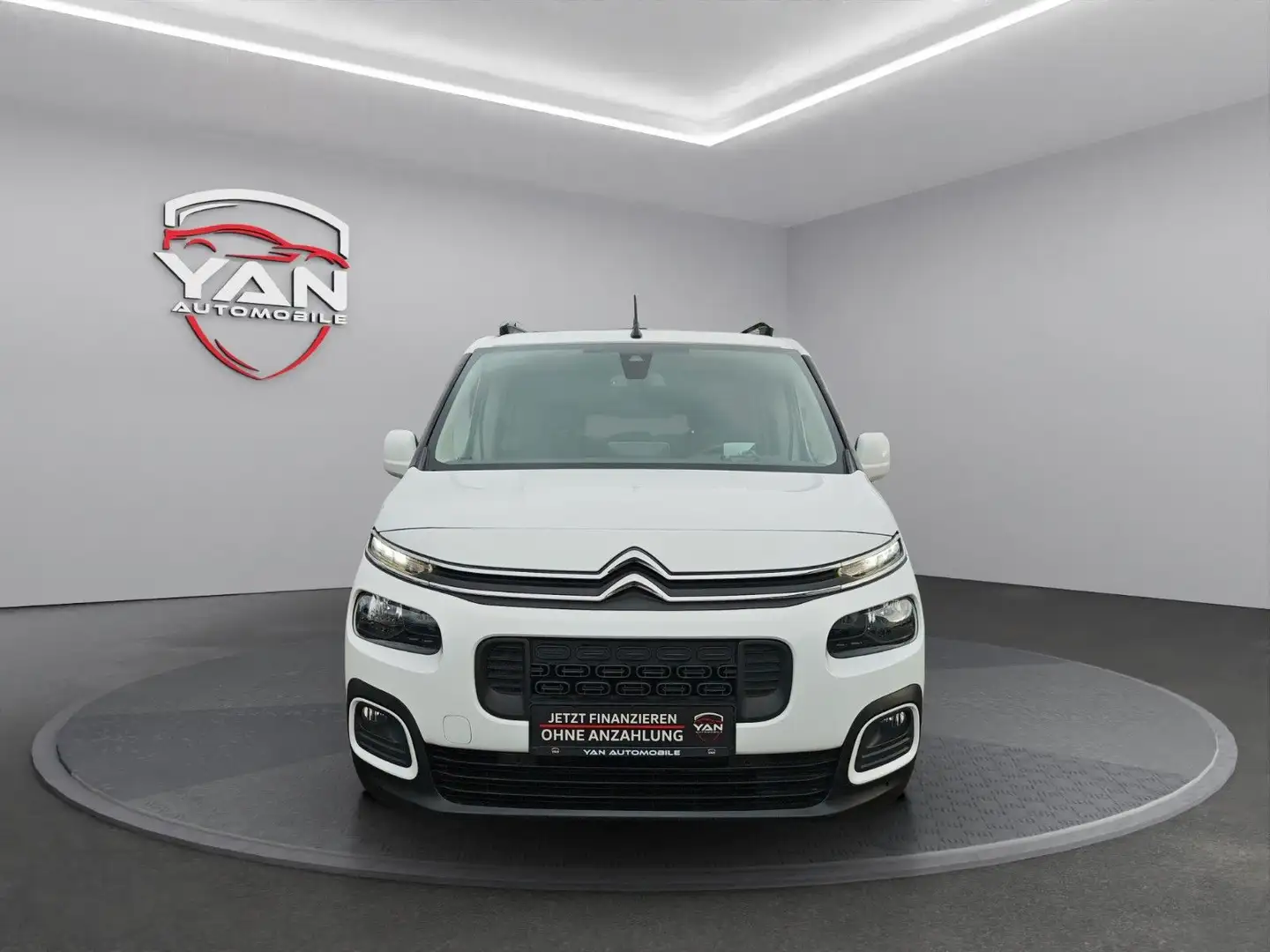 Citroen Berlingo Shine M 1.2 Automatik Navi Panorama AHK Blanc - 2