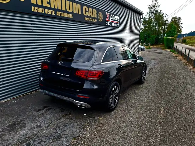 Mercedes-Benz GLC view 14