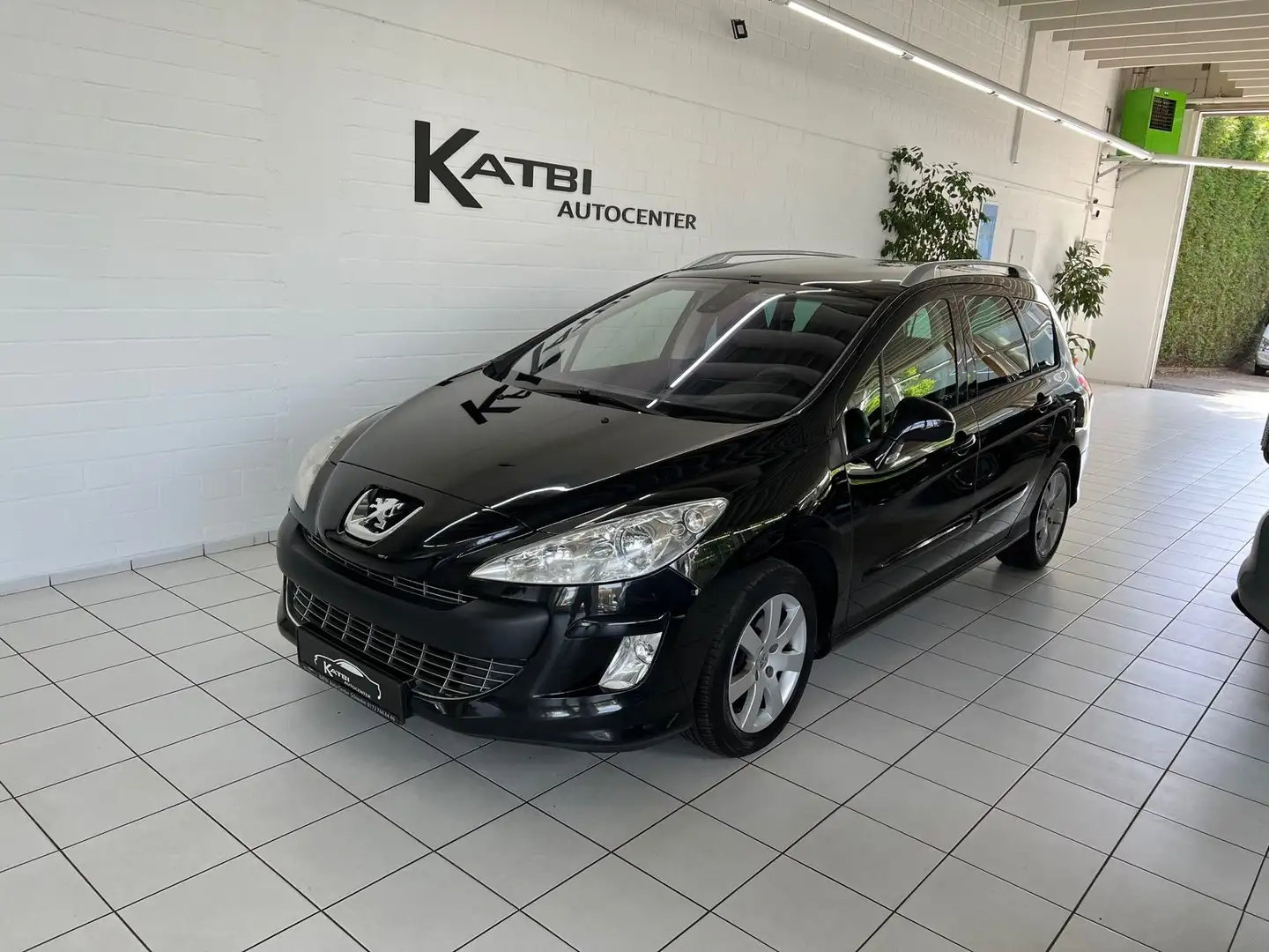 Peugeot 308 SW Business-Line Navi Panorama-Dach HU 06.26 Noir - 1