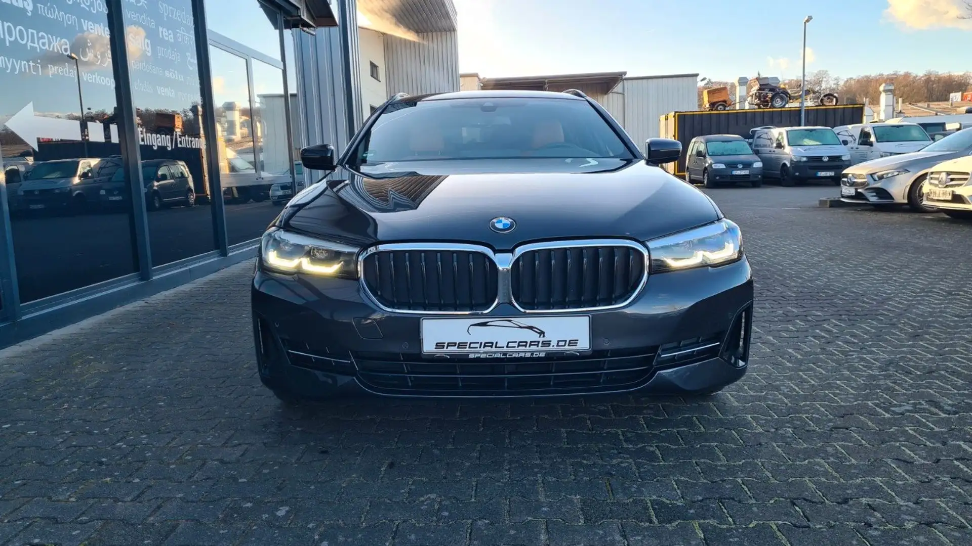 BMW 520 d T - SHADOW - ASSISTS - CAM - 8 x ALU Gris - 2