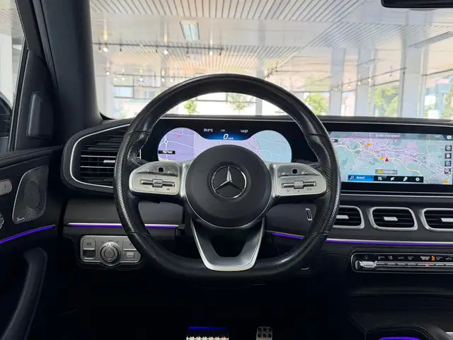 Mercedes-Benz Gle view 10