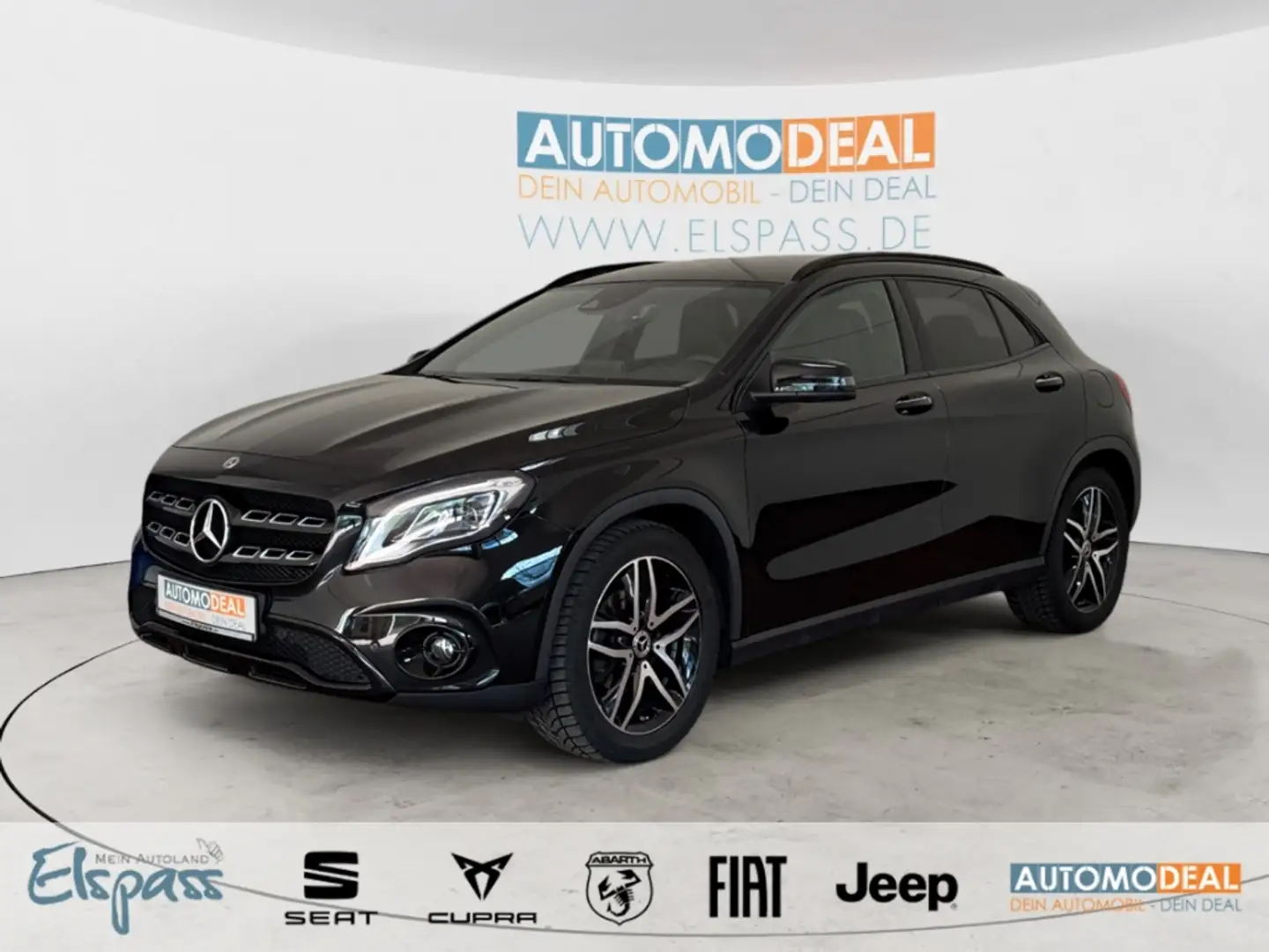 Mercedes-Benz GLA 220 ALLWETTER NAV LED KAMERA EL.HECKKLAPPE SITZ.HZG Černá - 1