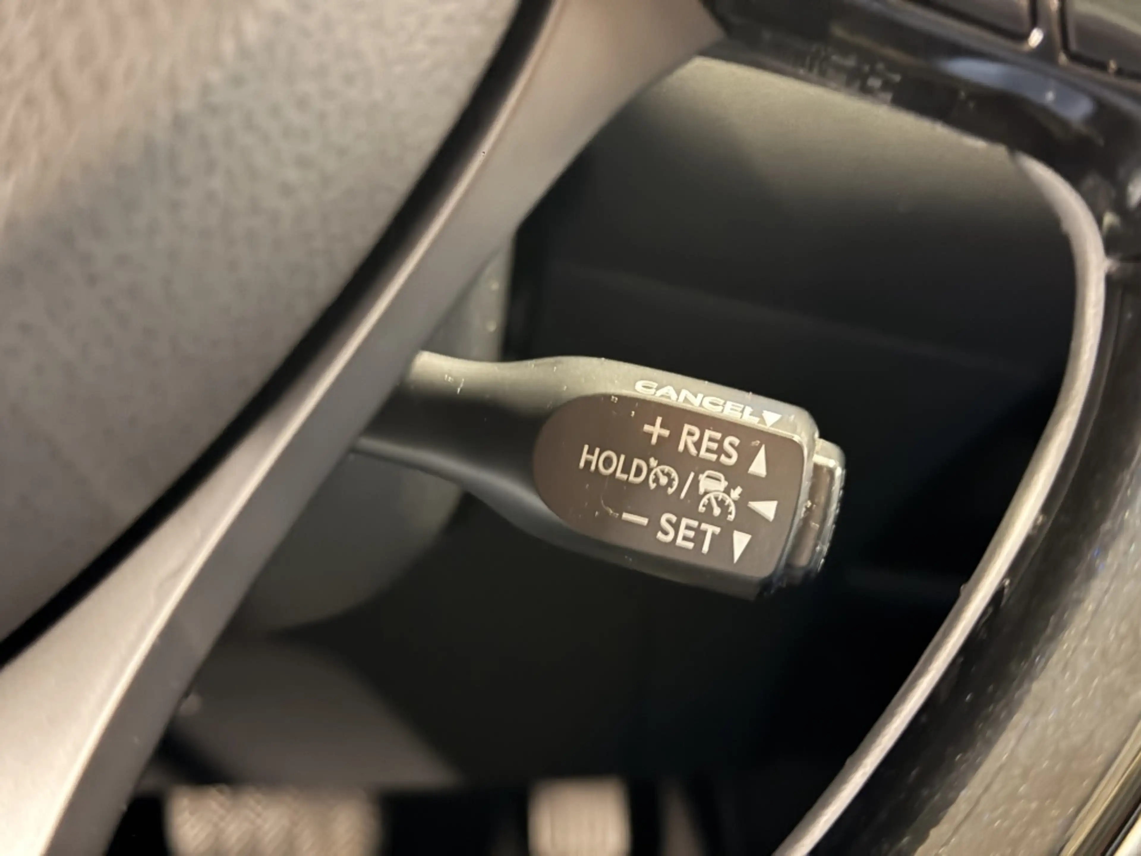 Toyota C-HR 1.8 Hybrid Style — photo 24