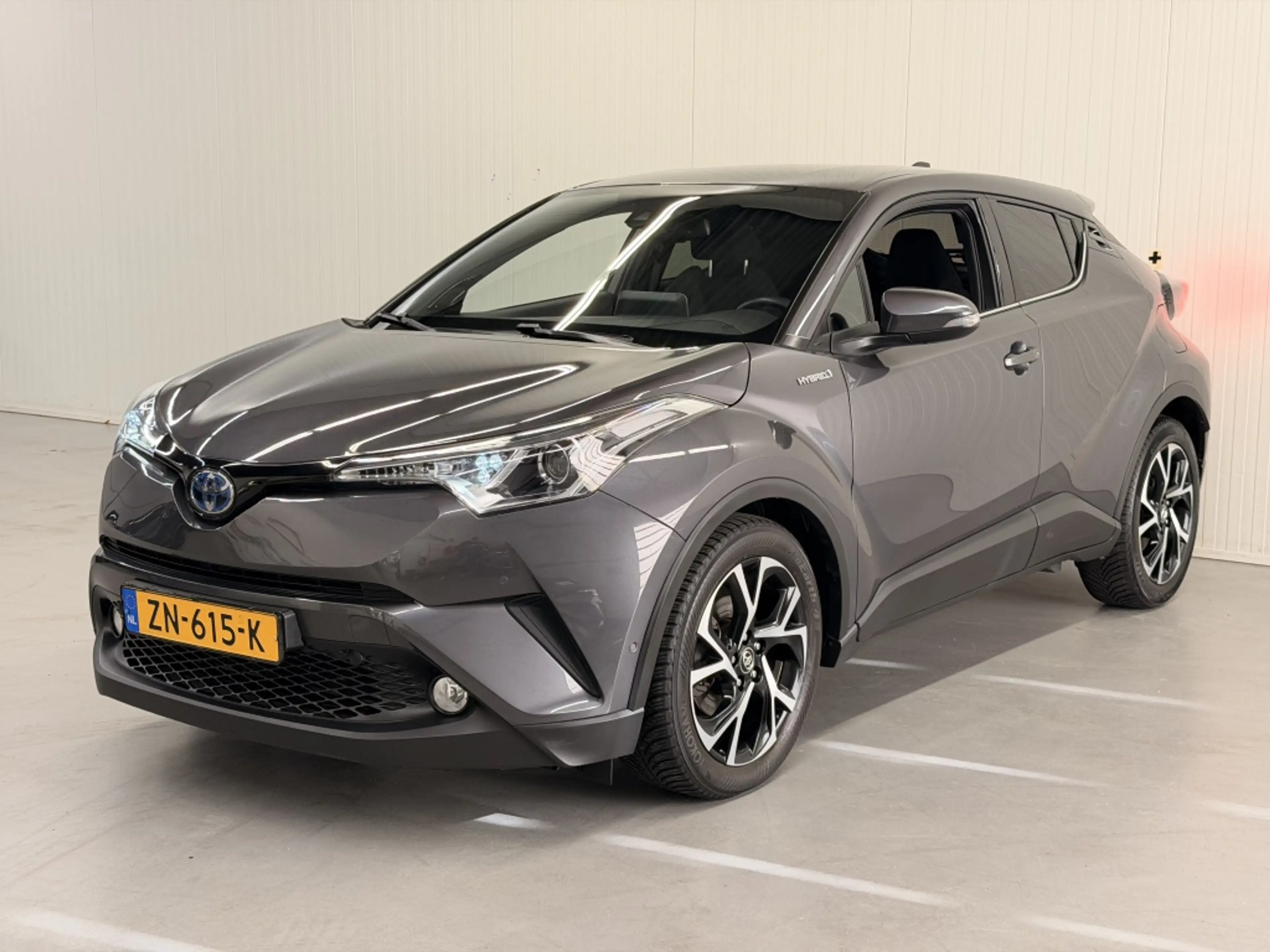 Toyota C-HR 1.8 Hybrid Style — photo 7