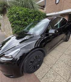 Tesla Model Y Propulsion 2024 • HW4 • AMD Ryzen •