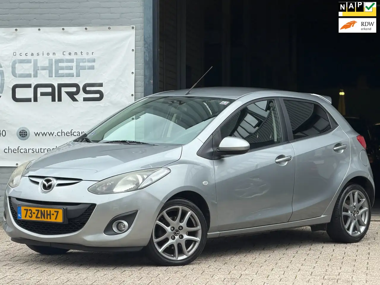 Mazda 2