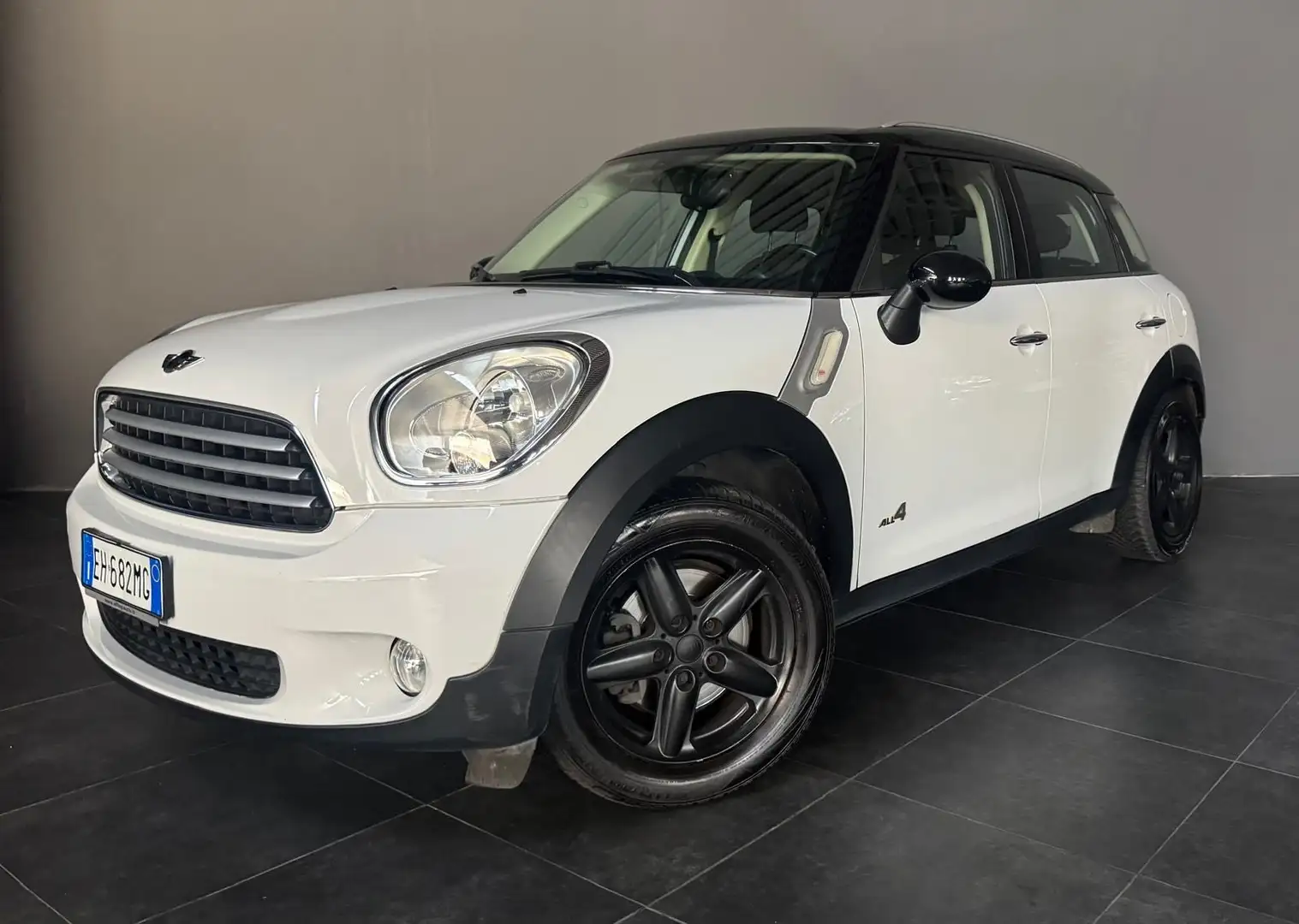 MINI Cooper D Countryman 1.6 all4 ADATTA A NEOPATENTATI - 2