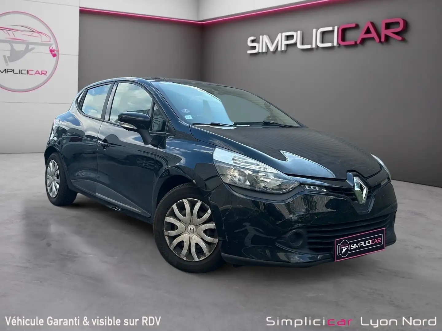 Renault Clio Life Zwart - 1