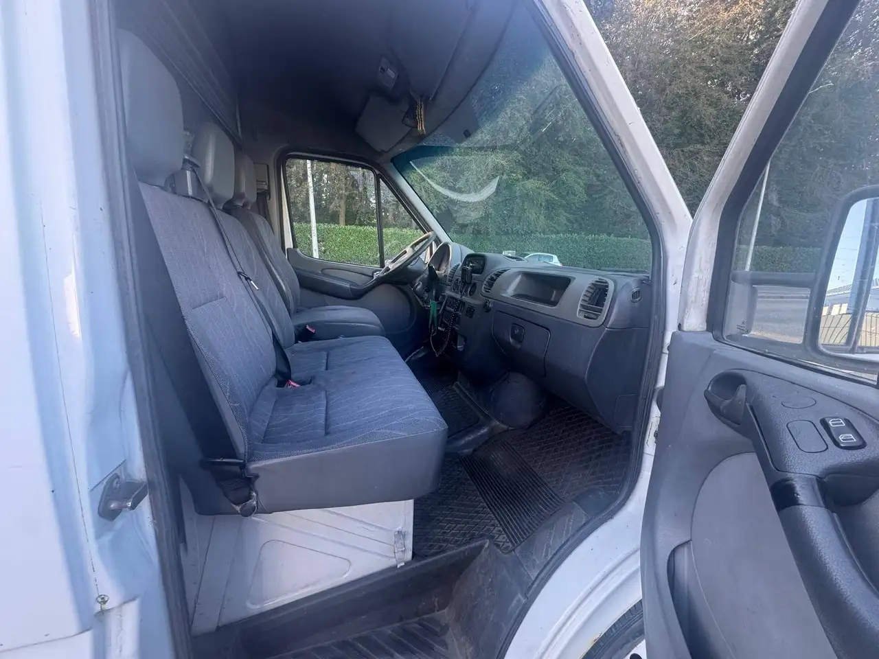 Mercedes-Benz 320, foto 5