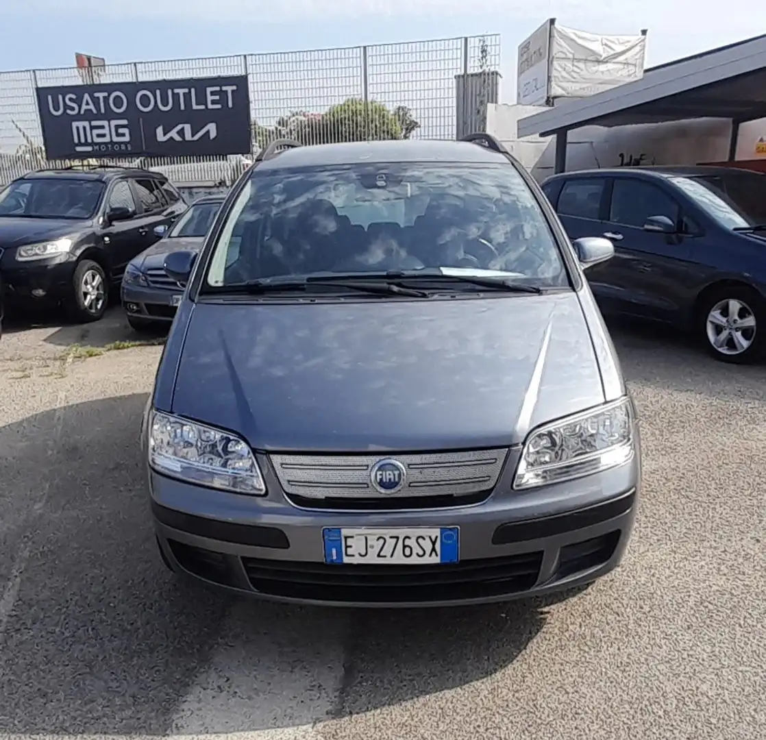 Fiat Idea 1.3 mjt 16v Dynamic s Сірий - 1