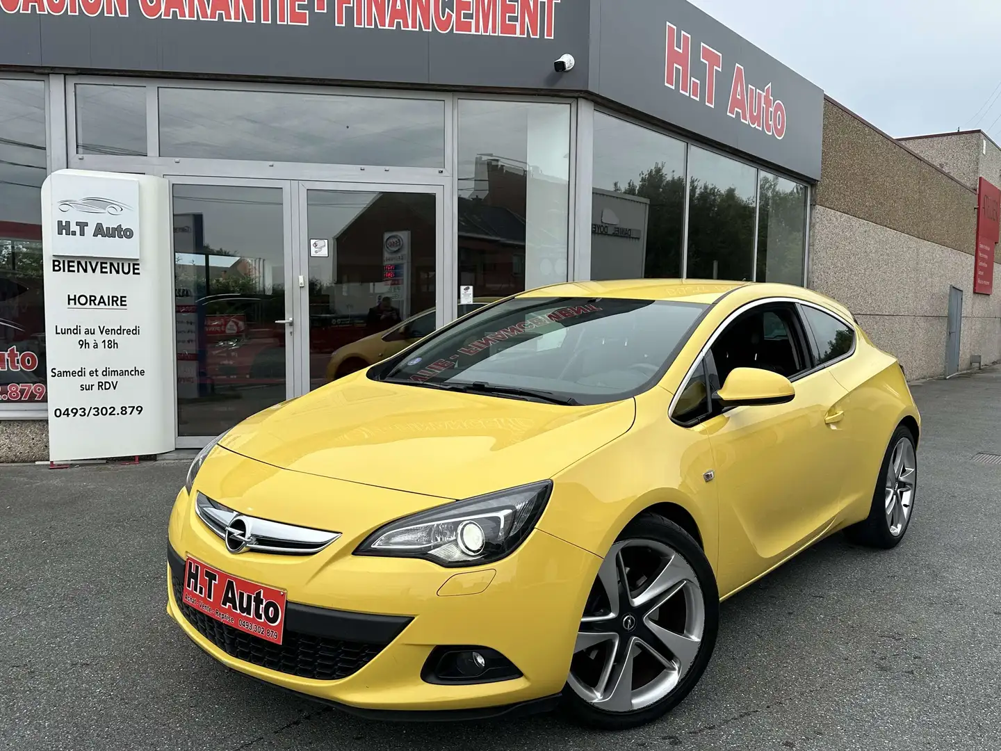 Opel Astra GTC 1.4 Turbo Sport/Etat neuf/Xenon/Cuir/Euro5 Beige - 1