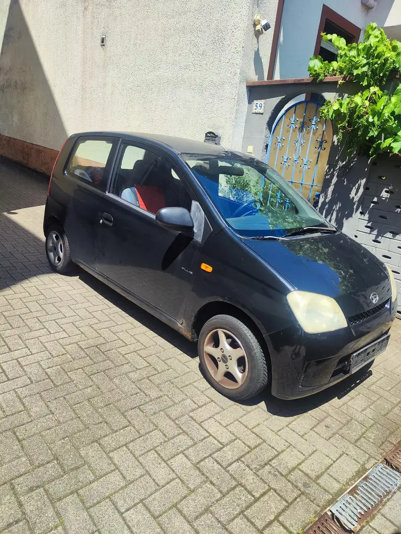 Daihatsu Charade - 2