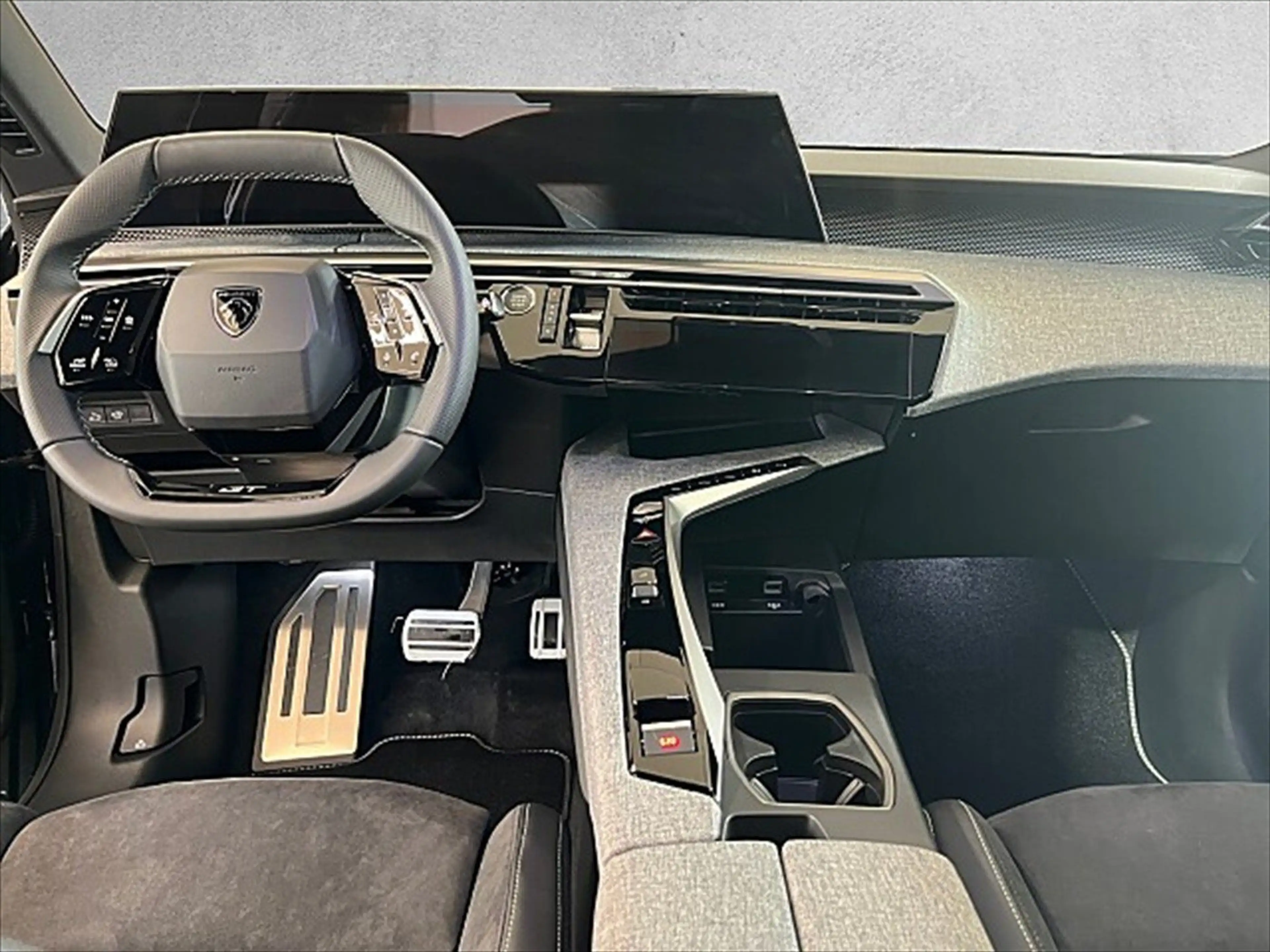 Peugeot 5008 1.2 145 GT Exclusive ACC Alcantara LED Navi — photo 8
