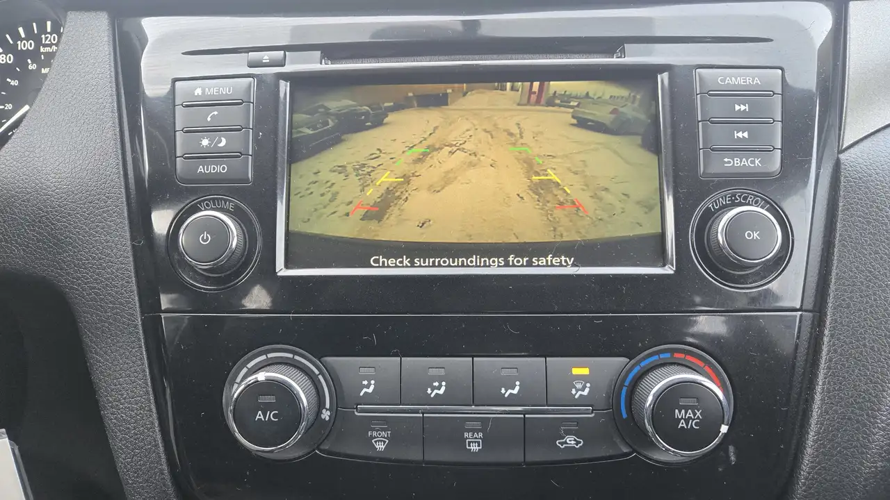 Nissan Qashqai снимка Nissan Qashqai