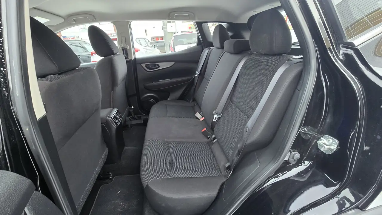 Nissan Qashqai снимка Nissan Qashqai