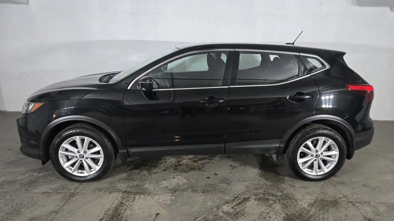 Nissan Qashqai снимка Nissan Qashqai