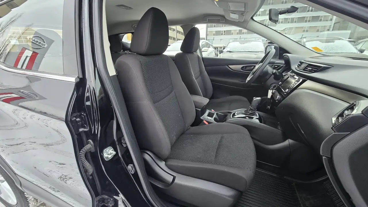 Nissan Qashqai снимка Nissan Qashqai