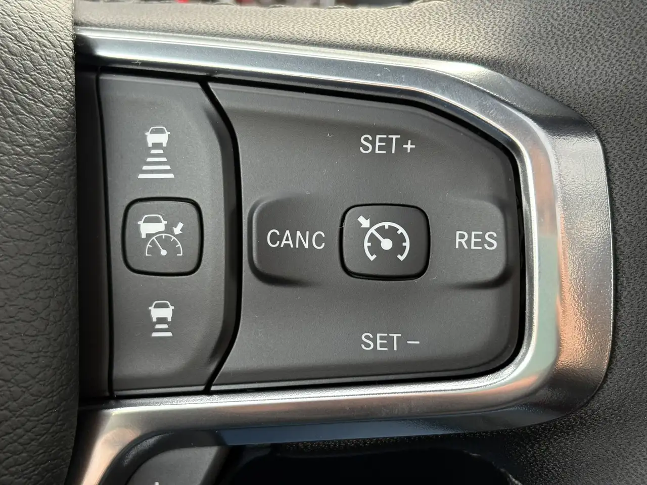 Dodge RAM 2024 — фото 13