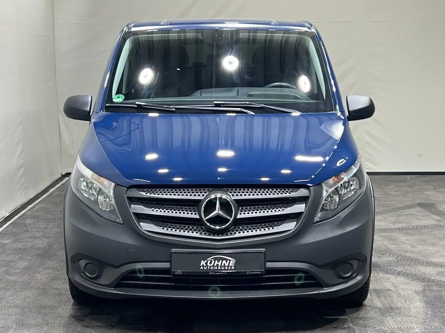 Mercedes-Benz Vito Tourer 114 lang Kamera AHK SHZ CarPlay Blau - 2