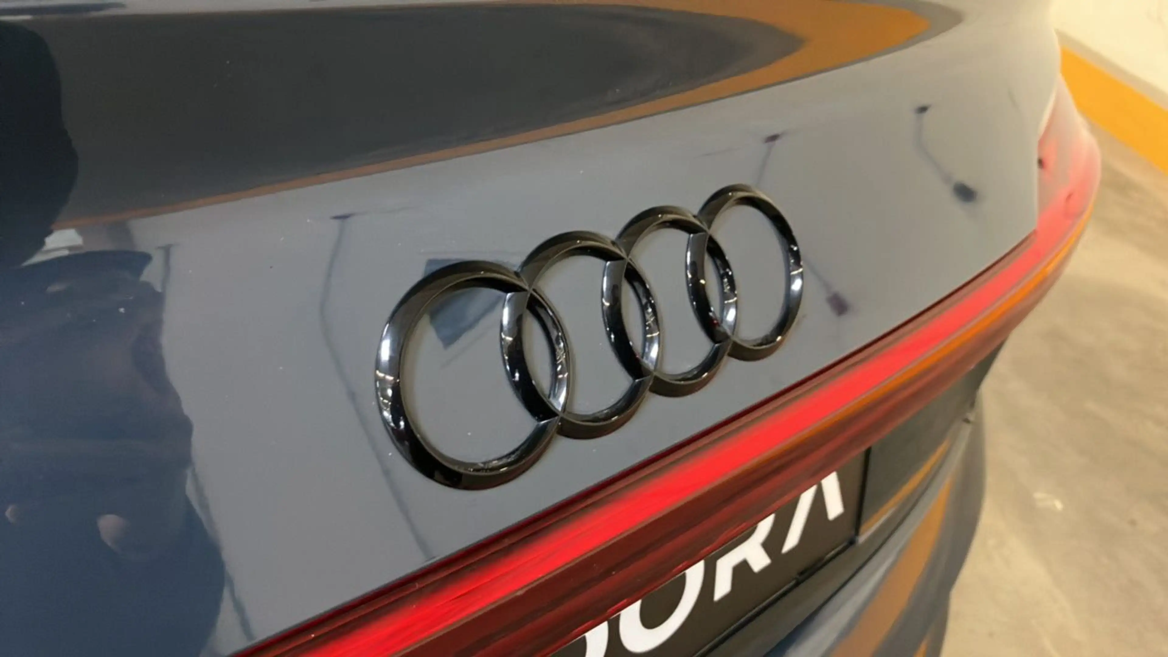 Audi e-tron Sportback 55 quattro S line MATRIX*SKY*LEDER*HEAD — photo 6