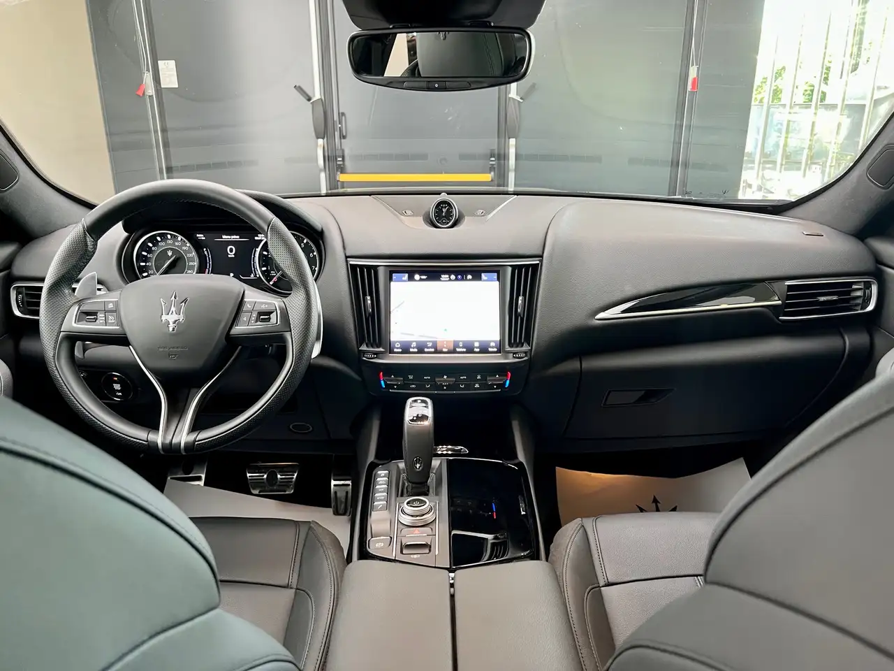 Maserati Levante 2022 — фото 15