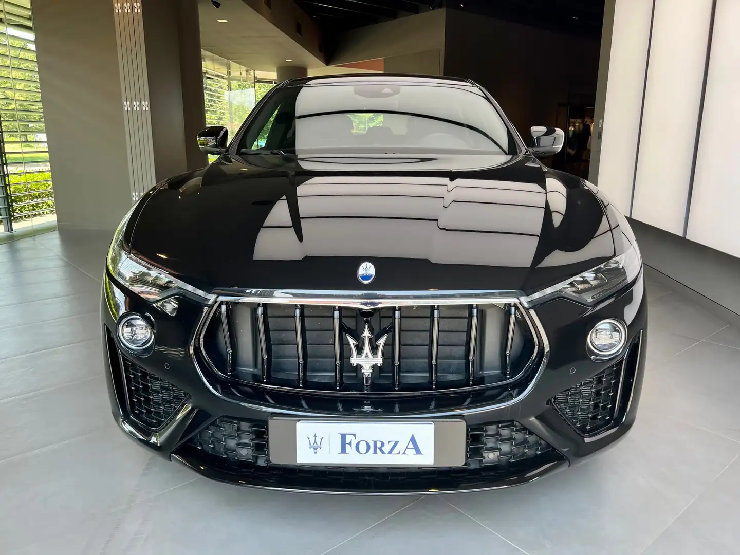 Maserati Levante 2.0 Hybrid mhev GT 330cv auto , Sport pack Nero - 2