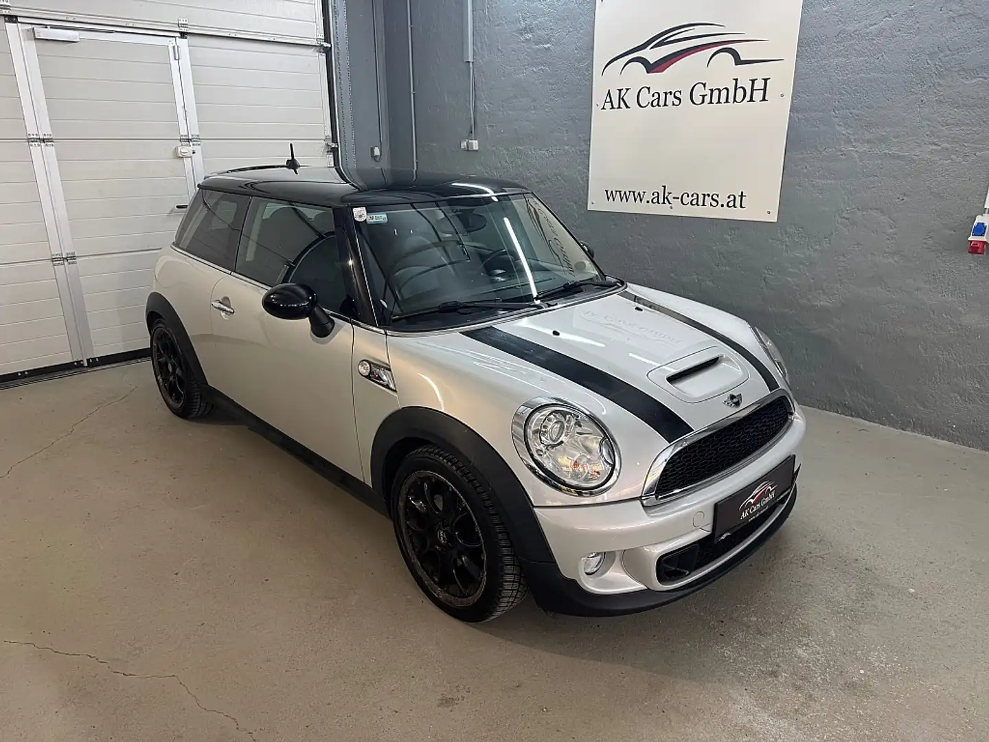 MINI Cooper S R56 N18 *Leder*Sitzheizung*Haman-Kardon* Weiß - 1